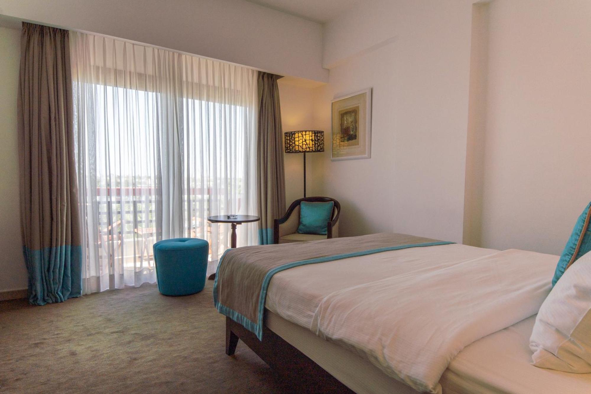 Arkin Palm Beach Hotel Famagusta  Zewnętrze zdjęcie