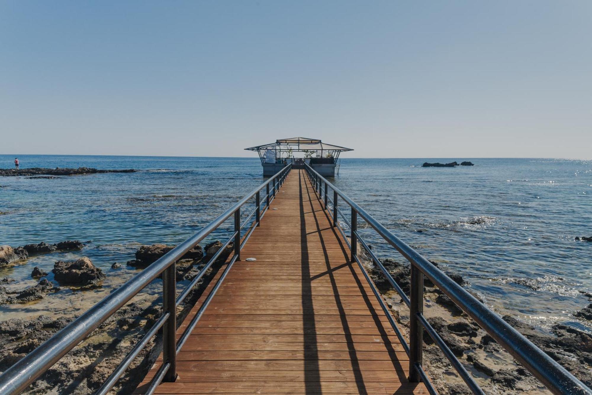 Arkin Palm Beach Hotel Famagusta  Zewnętrze zdjęcie